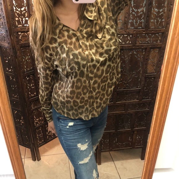 Free People Leopard Chiffon Crop Button Blouse - Picture 4 of 4